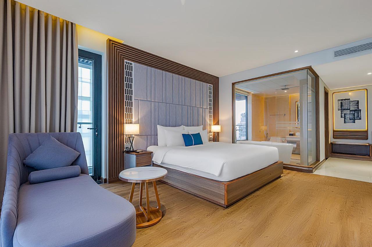 Peninsula Hotel Danang Exterior photo